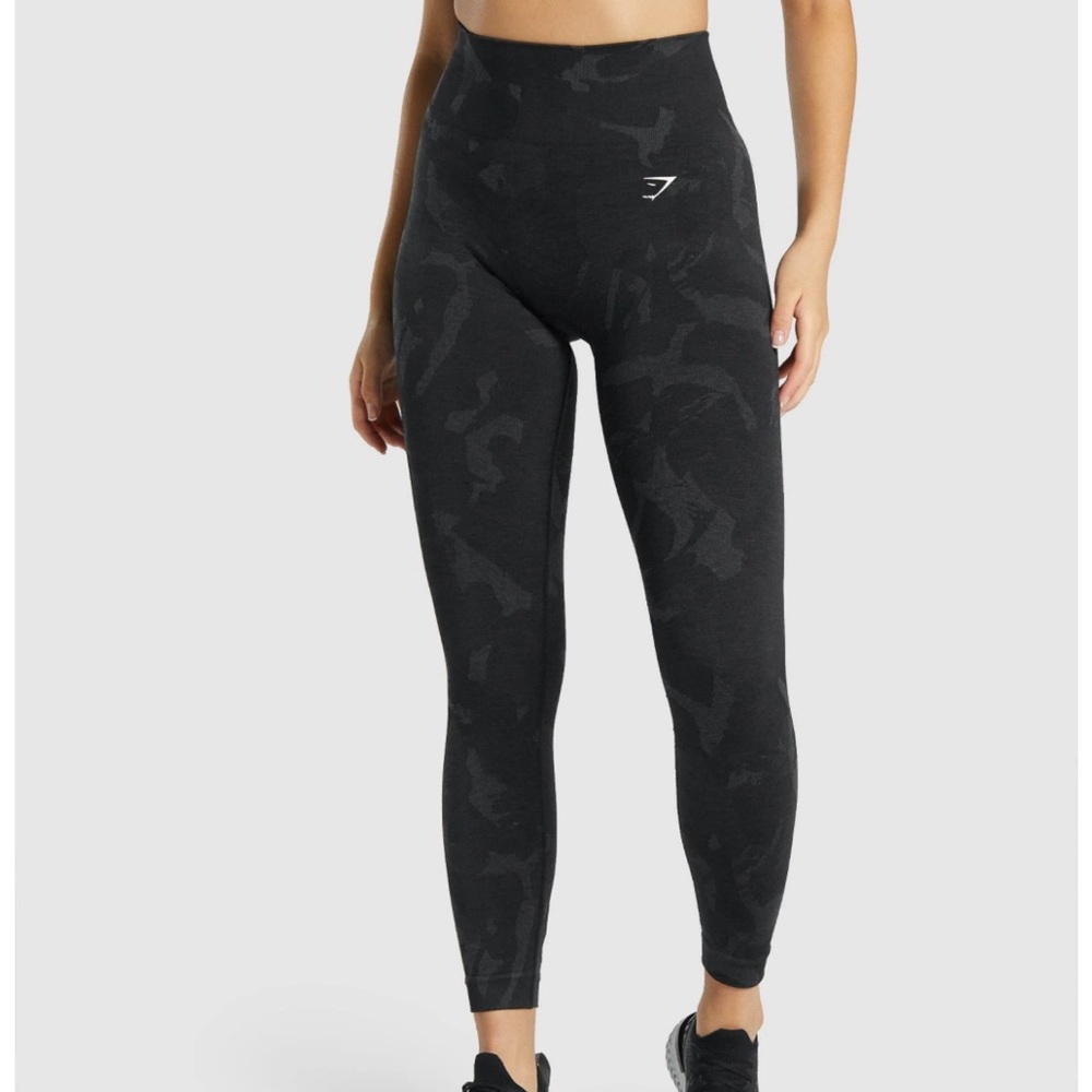 Black camo gymshark leggings: adapt camouflage seamless leggings